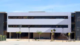 Suspenden las clases por calor en un instituto de Alhama ante la falta de aire acondicionado