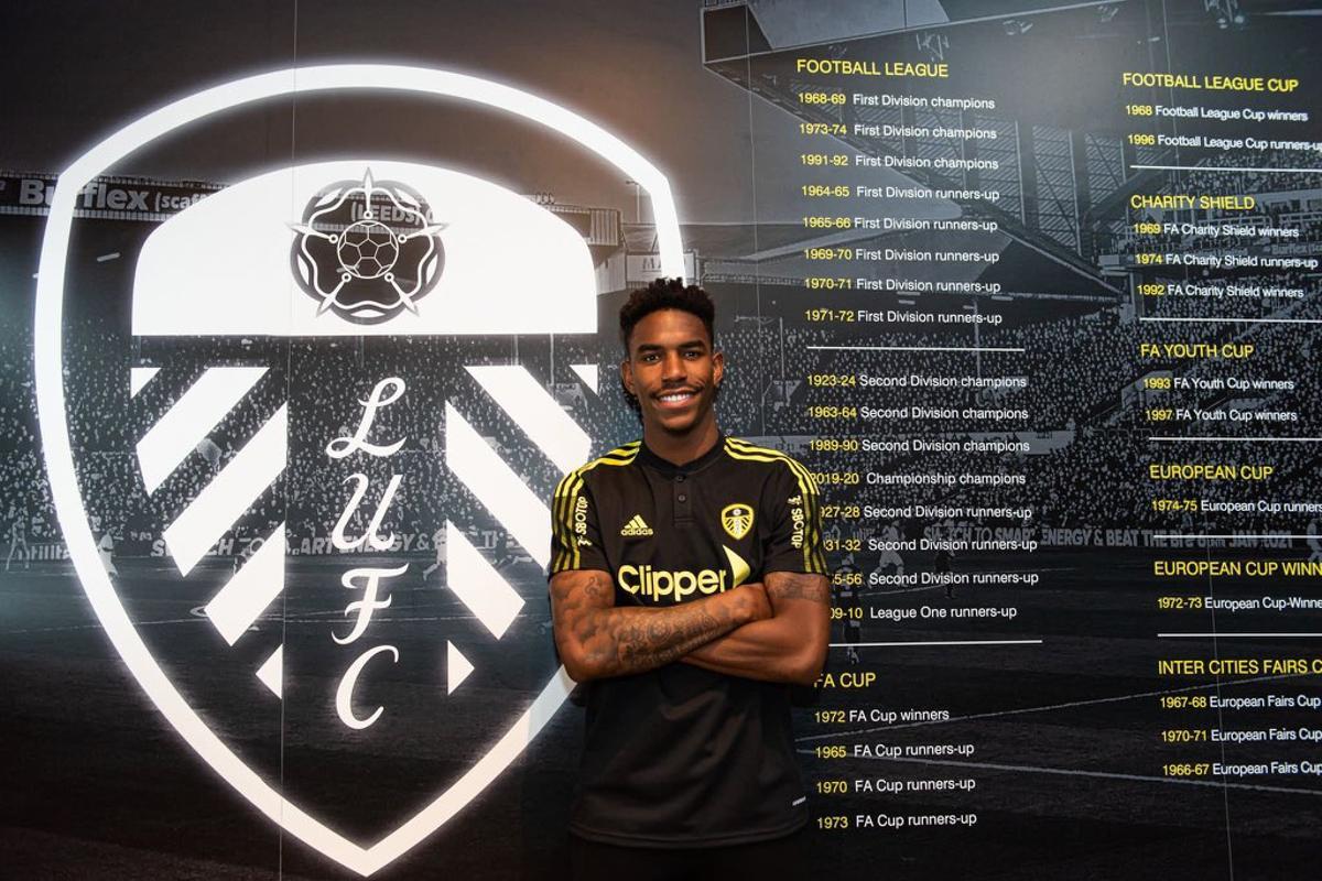 El Barça oficialitza la venda de Junior Firpo al Leeds United per 15 milions