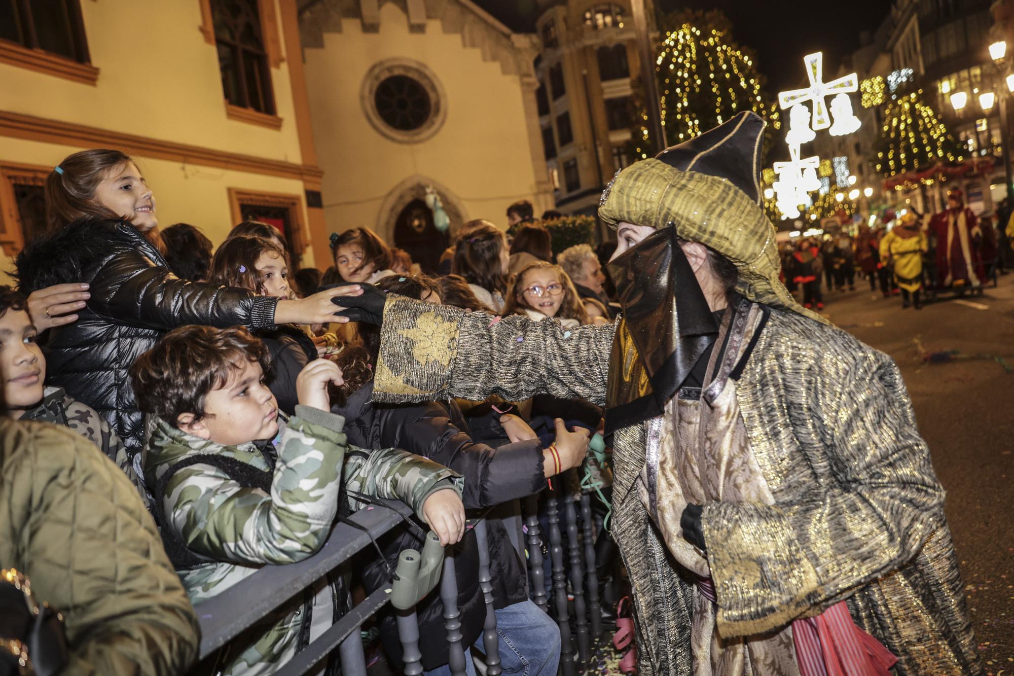 En imágenes: Así fue la multitudinaria cabalgata de Oviedo