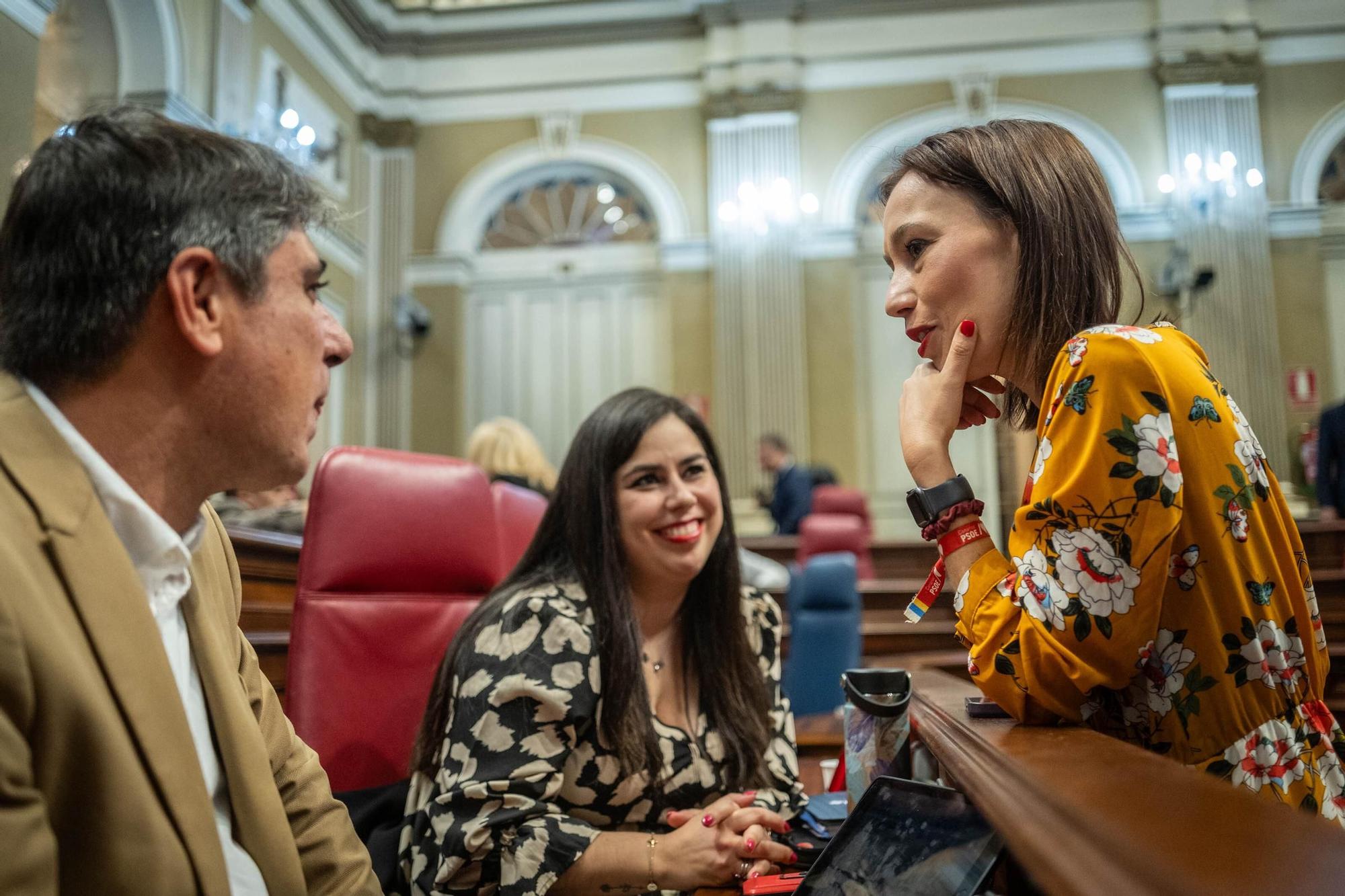 Pleno del Parlamento de Canarias