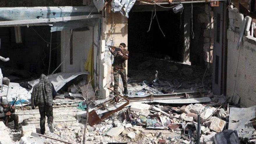 Los rebeldes sirios responsabilizan al régimen de atacar con armas químicas