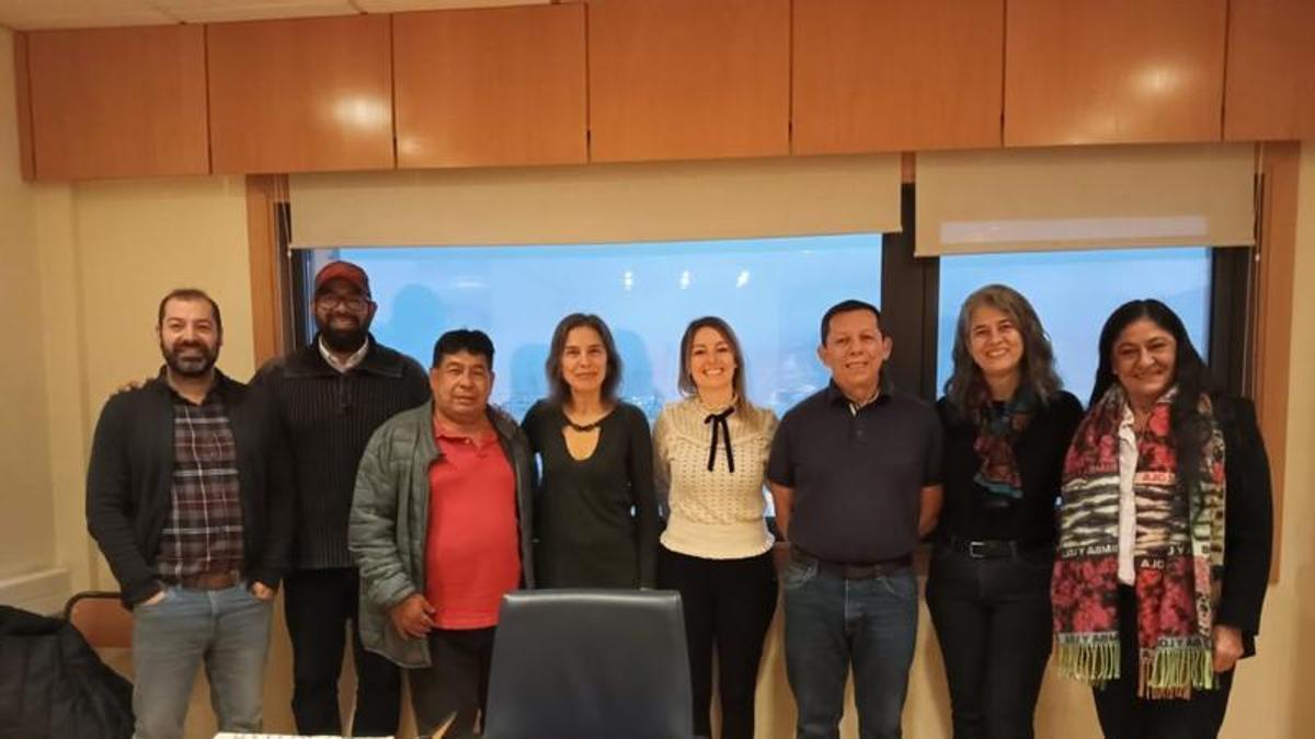 La delegación de El Salvador, en la sede del Cetmar