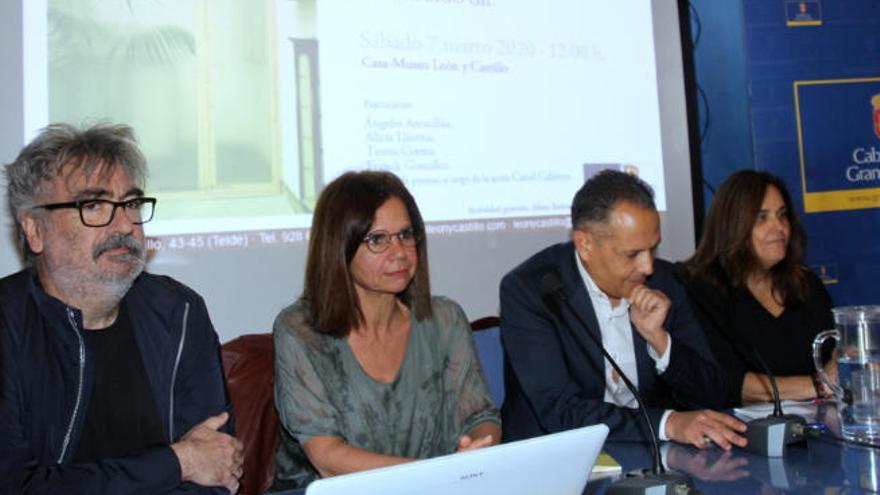 De izquierda a derecha, Franck González, Ángeles Arencibia, Santiago Gil y Alicia Llarena, ayer, en la Casa-Museo León y Castillo de Telde.