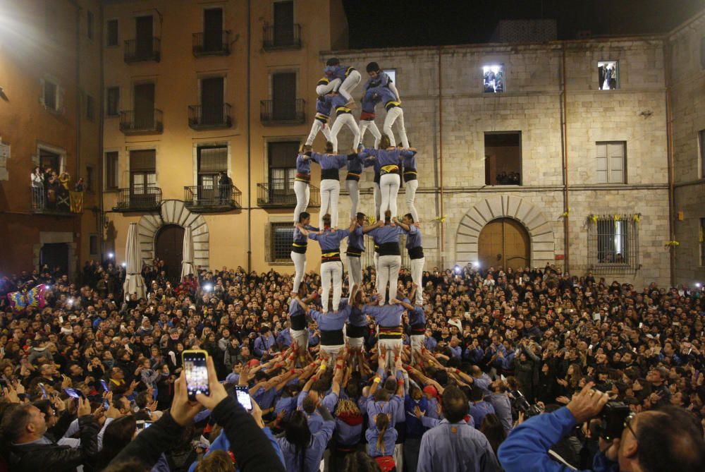 Pilar de quatre dels Marrecs de Salt a les escales de la Catedral - Fires de Girona 2018