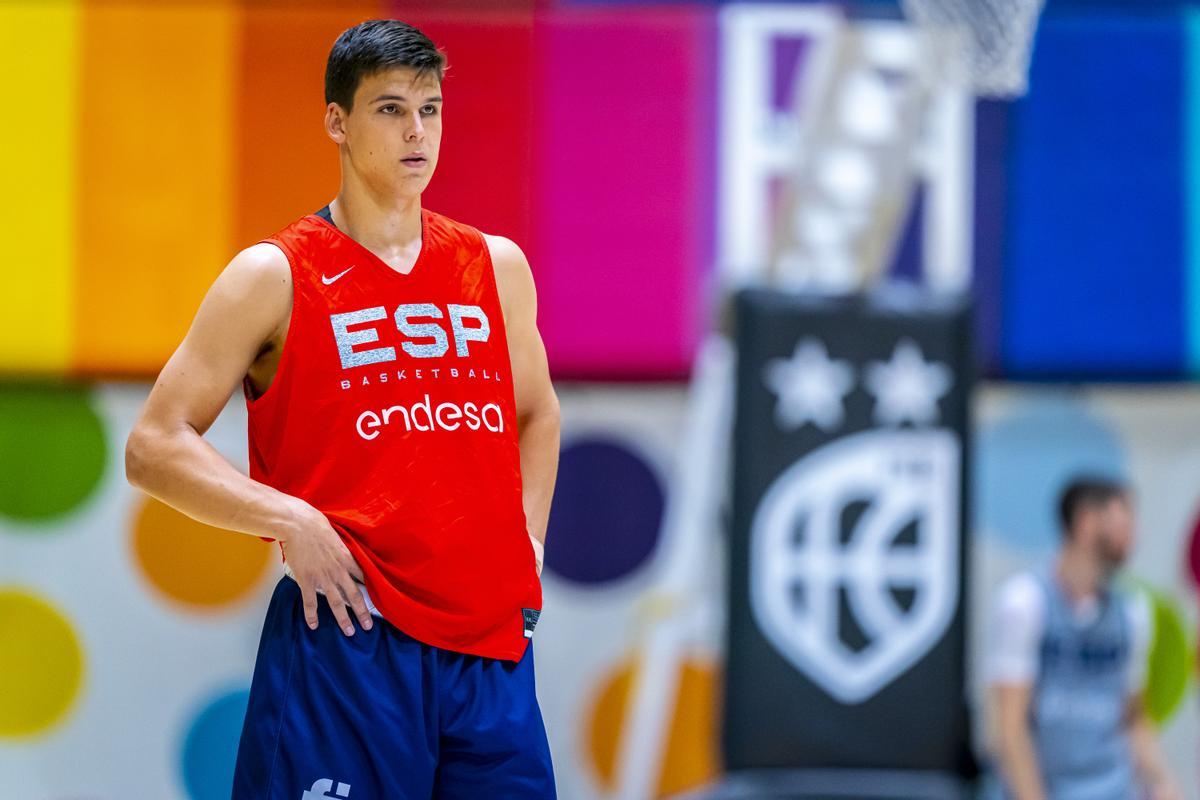 Jaime Pradilla, en un entrenamiento con la selección