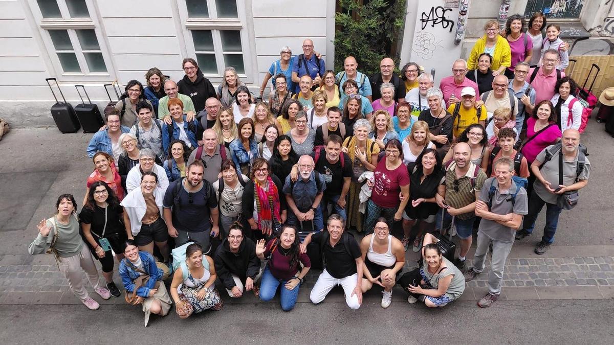 Coral Escriny, en una foto grupal a Viena