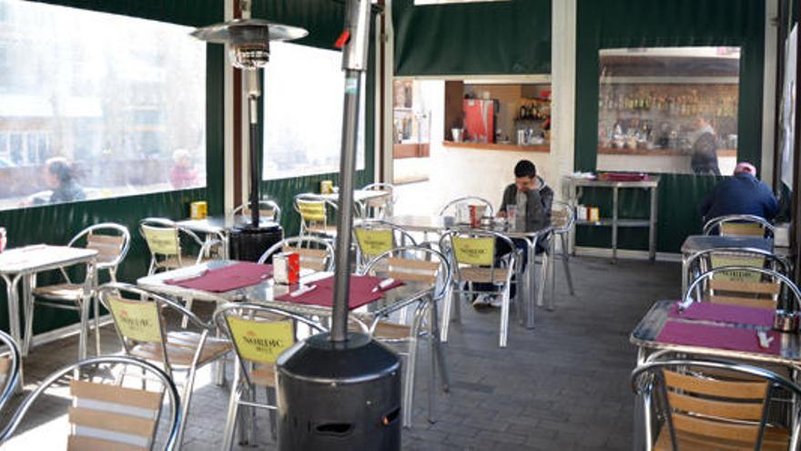 Desayunos y comidas en el céntrico Bar Ciutat