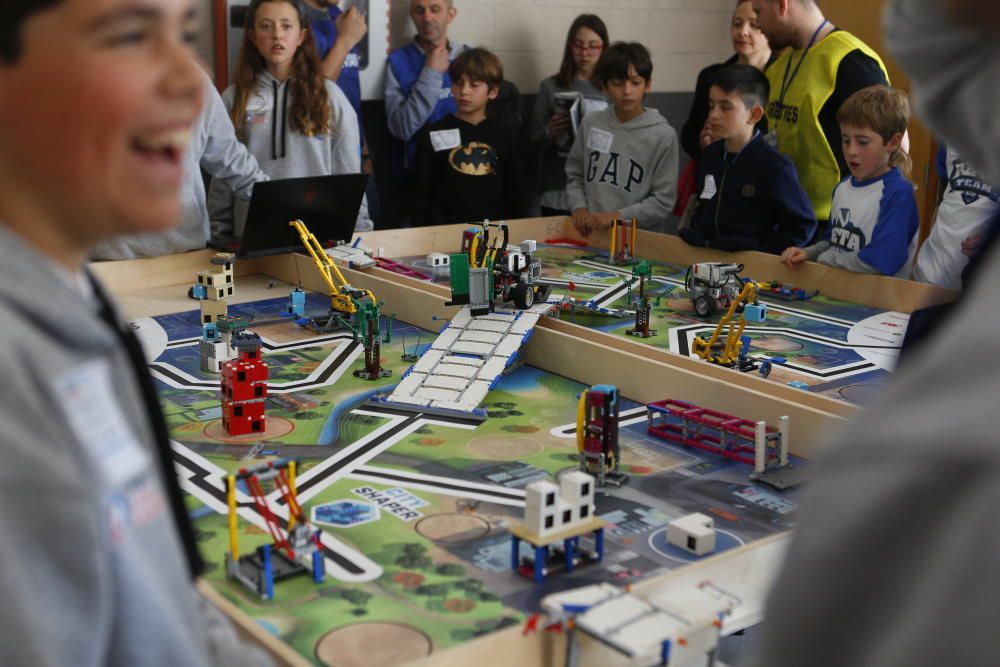 El equipo 'Robosapiens' del colegio Sant Pere, en Palma, gana la 'FIRST LEGO League 2020'