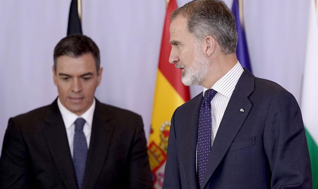 El Gobierno invita a Felipe VI al primer gran acto de 2025 por los 50 años  de la muerte de Franco