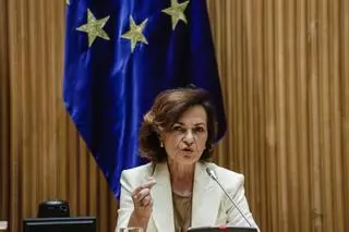 Sánchez recurre a Carmen Calvo para impulsar la investigación sobre los abusos en la Iglesia