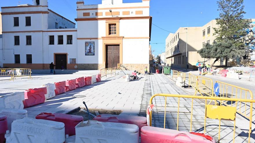 La nueva imagen del entorno de Renfe | Castelló suma una plaza peatonal