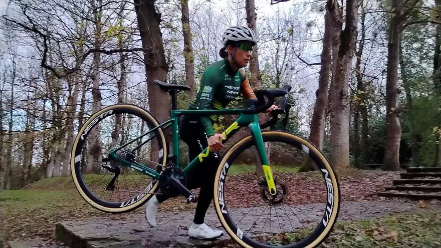 Lucía González, sierense campeona de ciclocross: "Enero es muy mes con muchas fechas clave y hay que llegar en el mejor estado de forma posible"