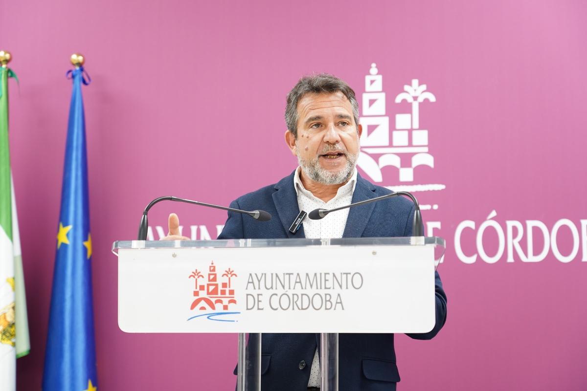 El concejal socialista, Joaquín Dobladez, ha criticado las declaraciones de Torrico.