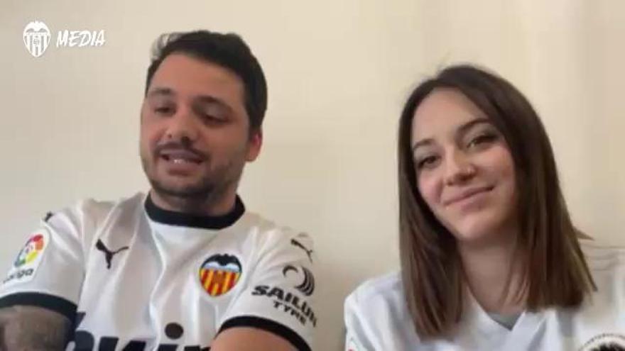 La emotiva sorpresa de dos futuros papás con el Valencia CF de por medio