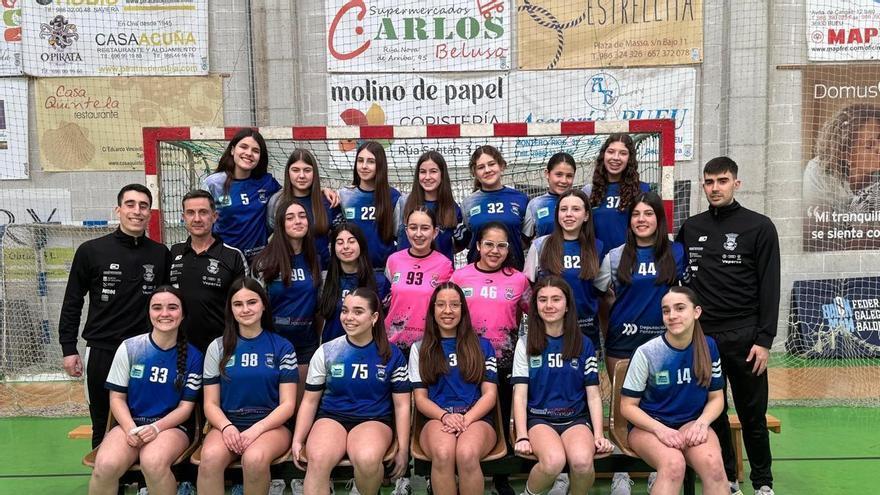 El Serviauto Bueu Atlético da la de cal y las infantiles la de arena