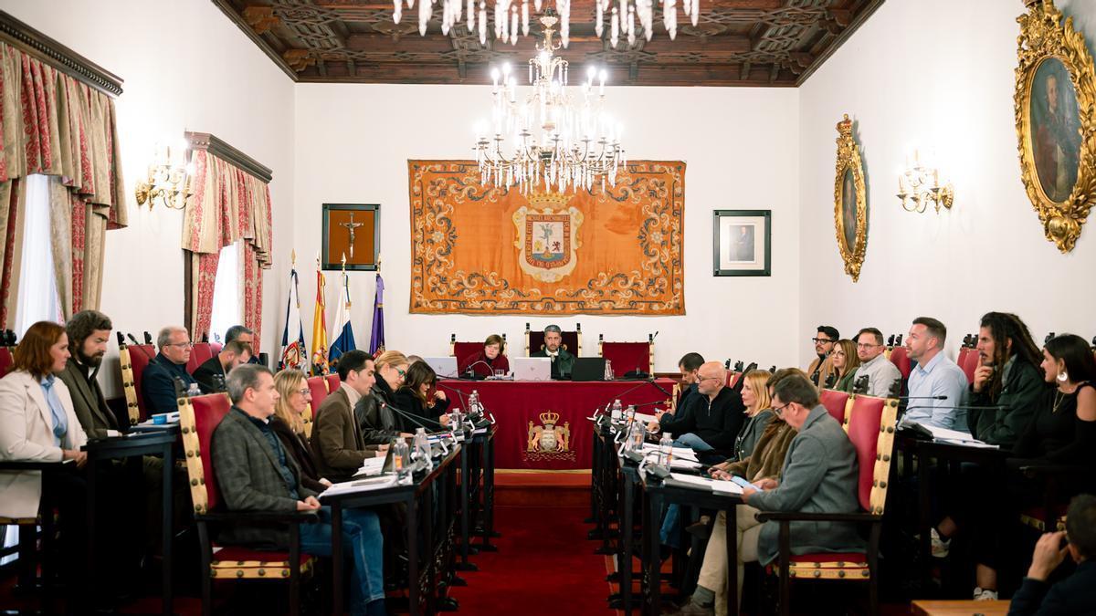 Pleno del Ayuntamiento de La Laguna.