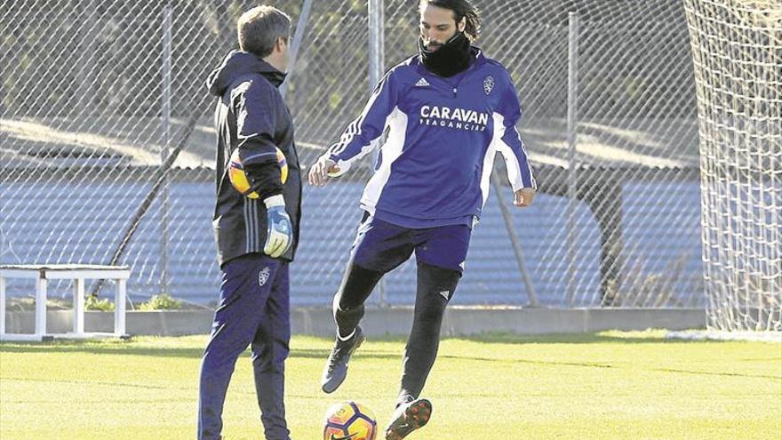 Samaras seguirá sin convocar y Edu Bedia es baja por molestias