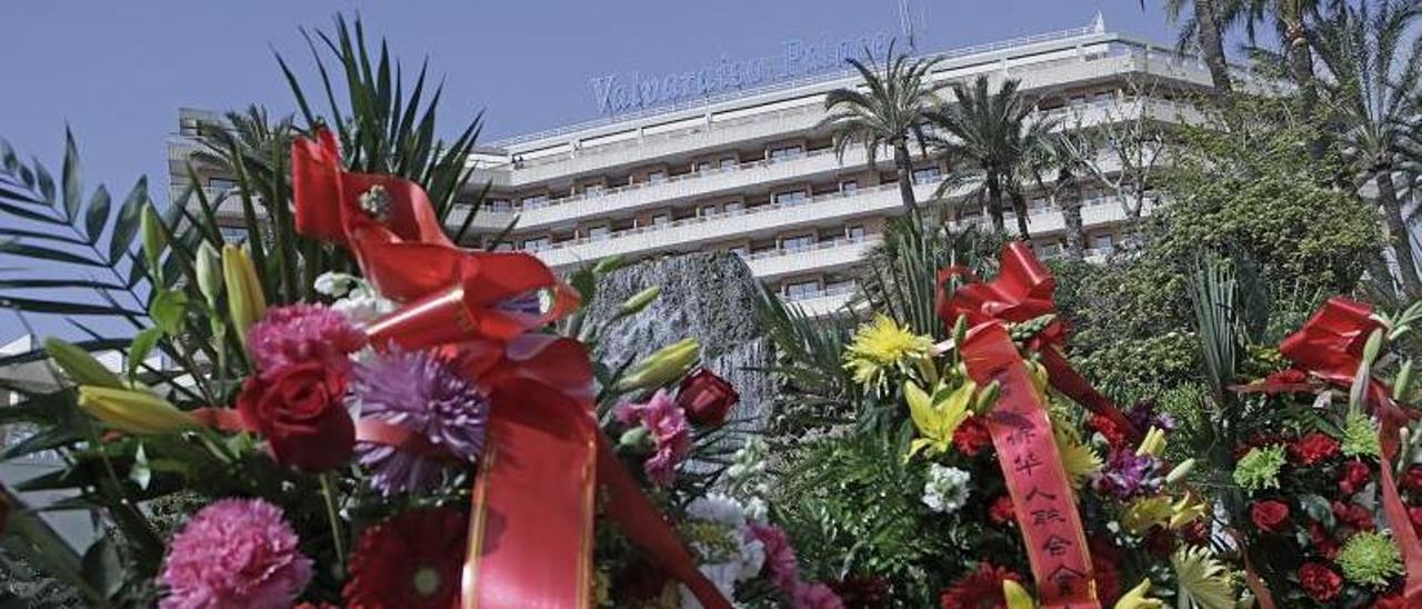 Los últimos turistas chinos llegaron al hotel Valparaíso Palace en enero de 2020. | MANU MIELNIEZUK