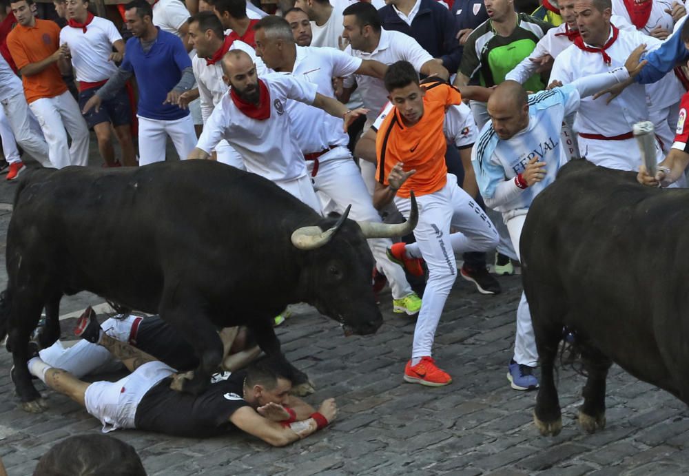 El corredor mallorquín fue alcanzado por el animal cuando estaba atravesando el tramo de Telefónica.