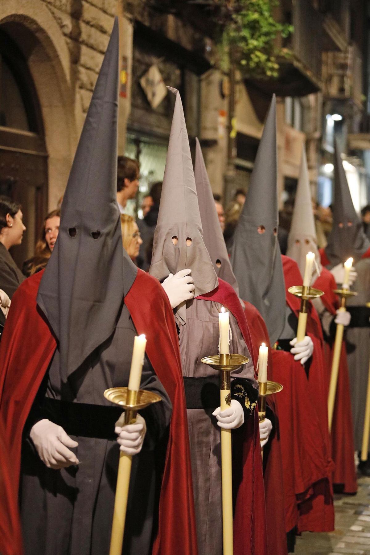 Girona. Catedral Barri Vell. Processo del Sant enterrament 2025. Setmana Santa.