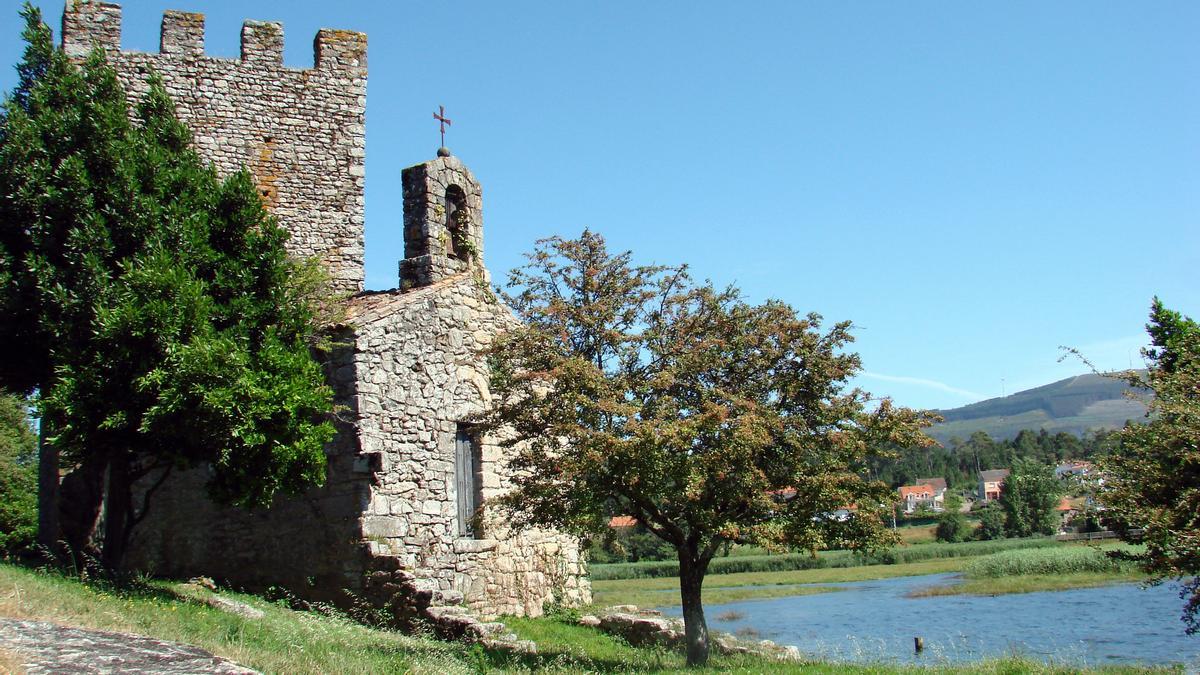 La capilla acondicionada por el Concello en las Torres de Oeste.