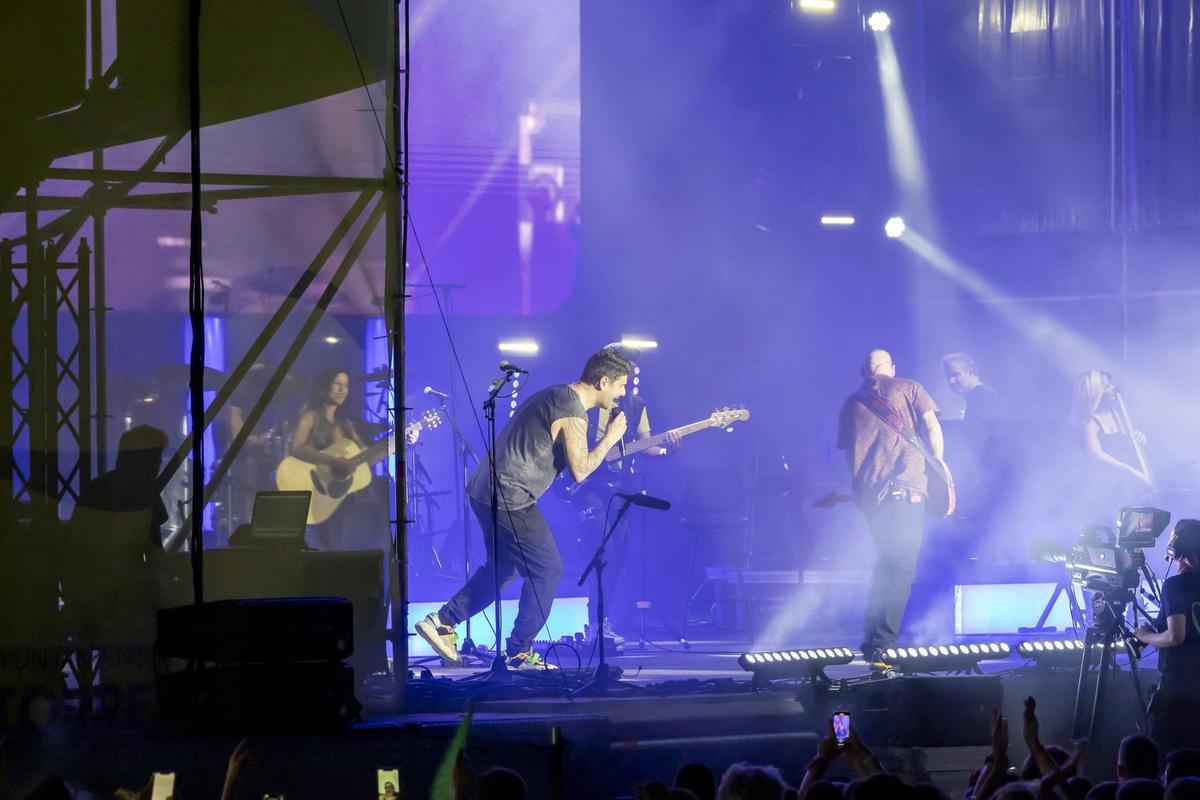 Más de 8.500 personas disfrutan del concierto de Melendi en Brilla Torrevieja