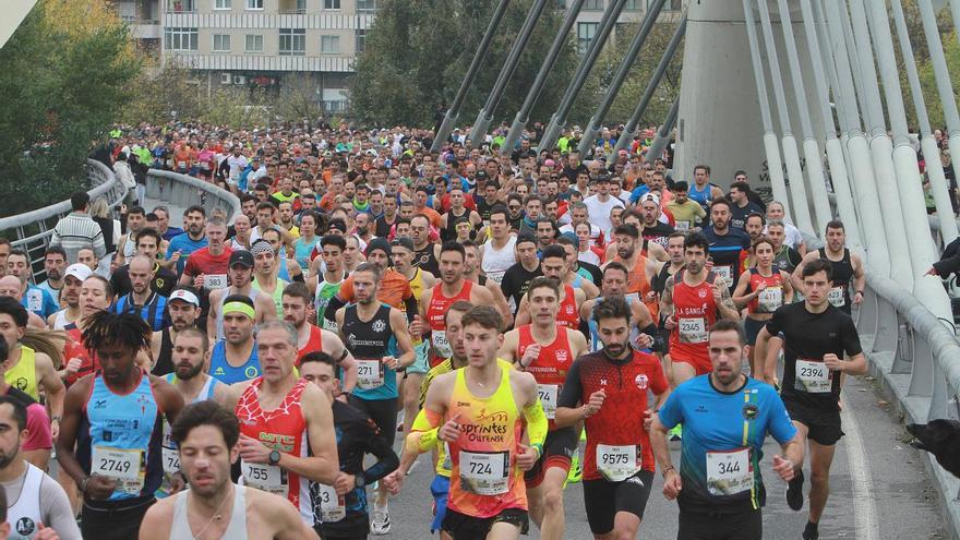 El deporte 'reina' en Ourense: más de 10.000 corredores llenan las calles por la San Martiño