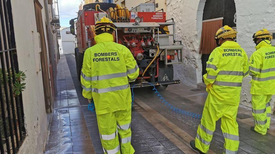 Los Bomberos de la Diputación destinaron 200.000 euros en 2020 a la desinfección