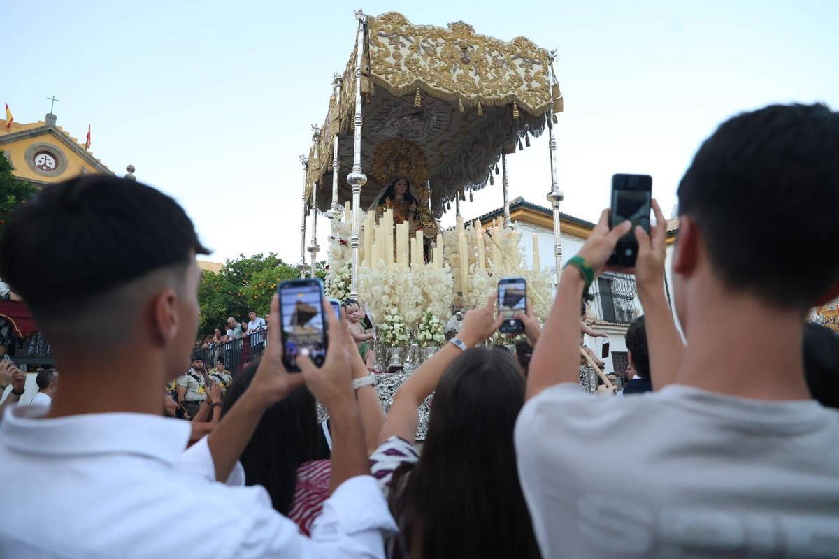 Las procesiones de la Virgen del Carmen por las calles de Córdoba, en imágenes