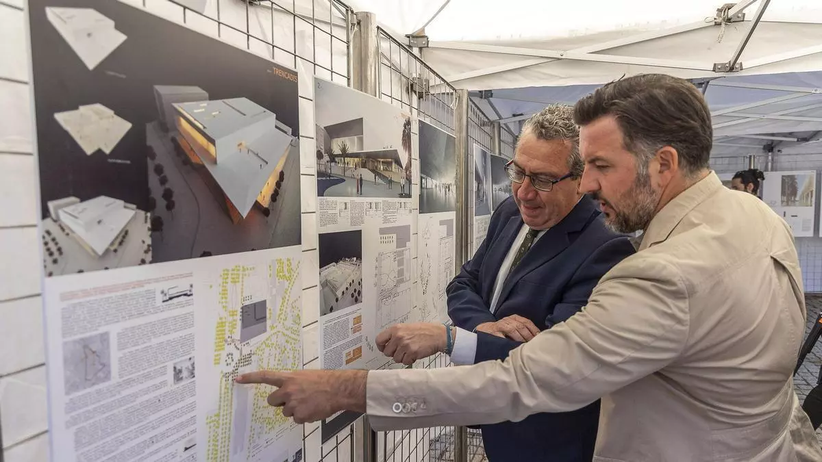 Los trabajos ganadores del Palacio de Congresos se expondrán en Elche, y Ayuntamiento y Diputación firmarán el convenio “próximamente”