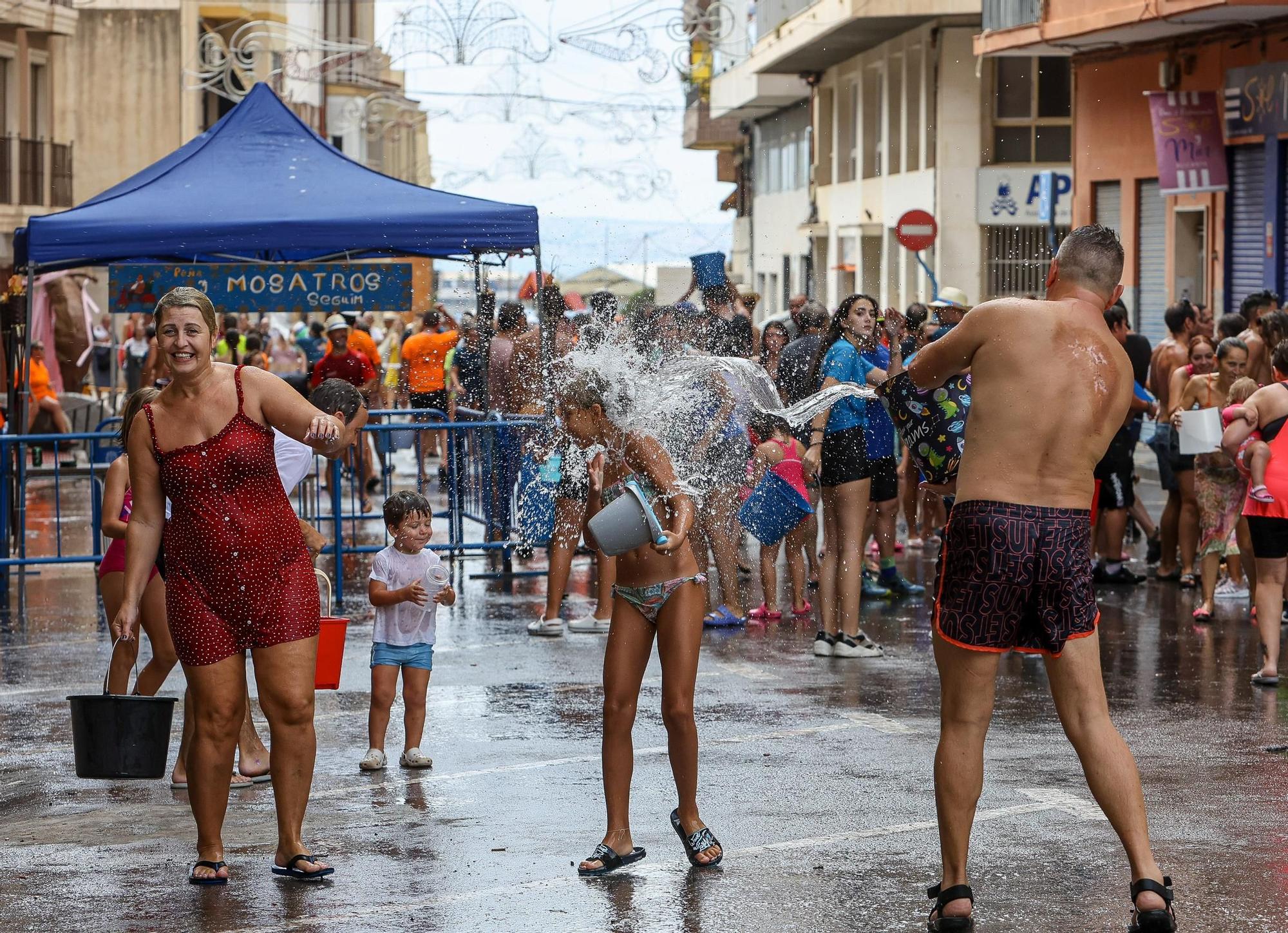 Tradicional poalà en el Raval Roig