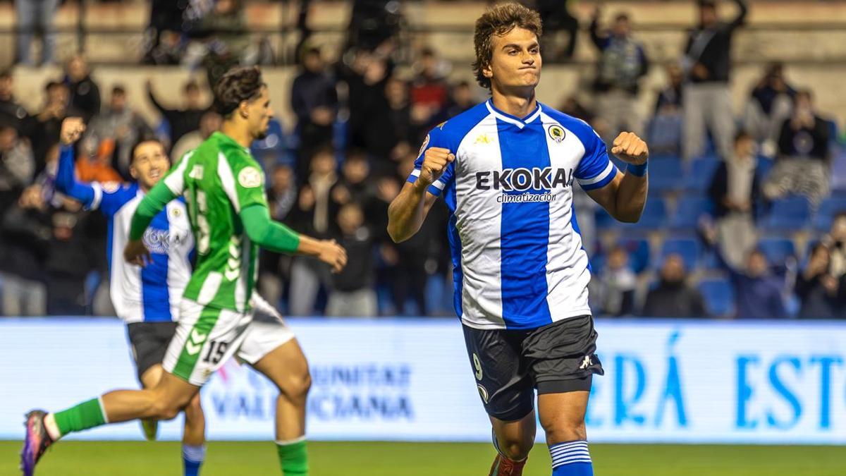 Así ha sido la victoria del Hércules sobre el Betis B