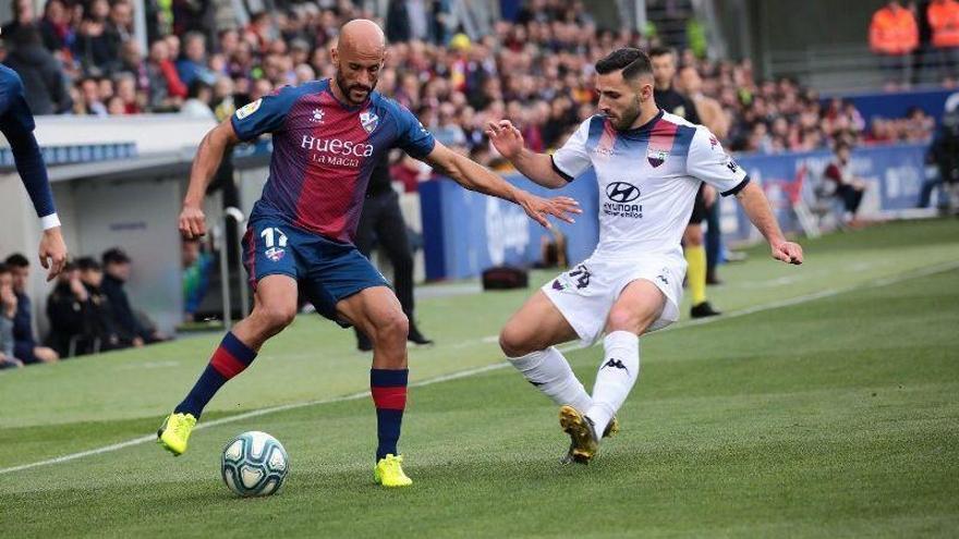 Alerta naranja en el Huesca (2-2)