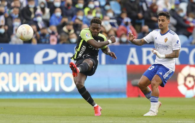 En imágenes: así fue la derrota del Sporting en La Romareda