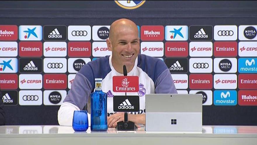 Zidane: "La eliminatoria contra el Bayern está al 50%"