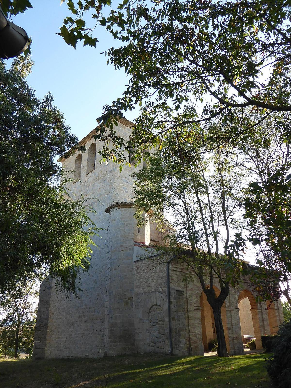 Iglesia de Tajonar