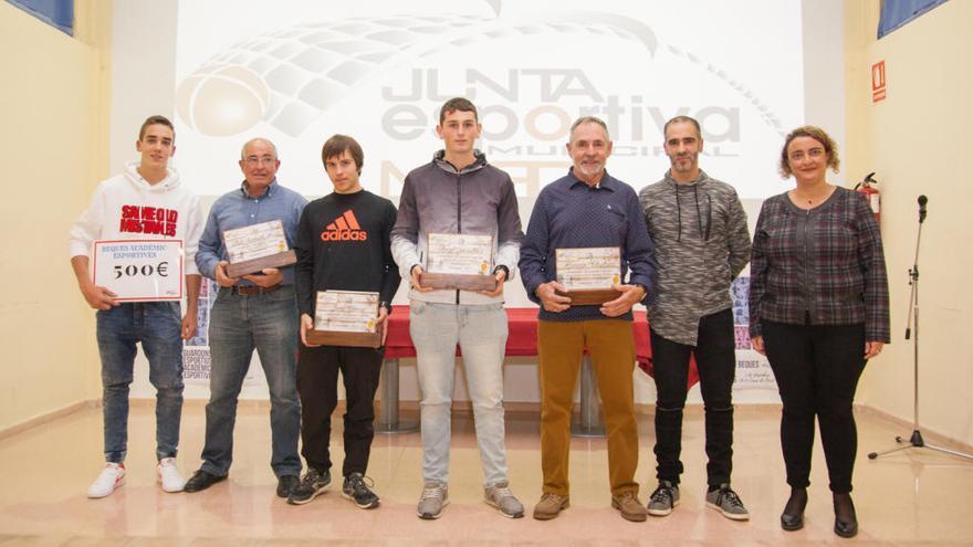 El jugador de rugby Ángel Gonzálbez, designado mejor deportista de Muro 2017