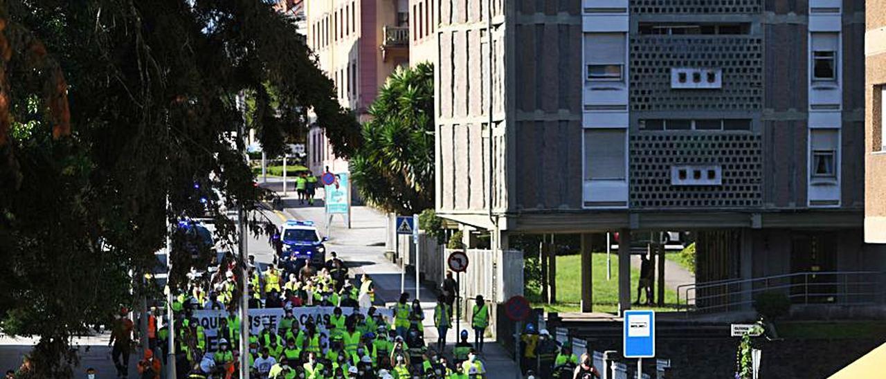 Movilización de trabajadores de Ence en Pontevedra. |   // GUSTAVO SANTOS