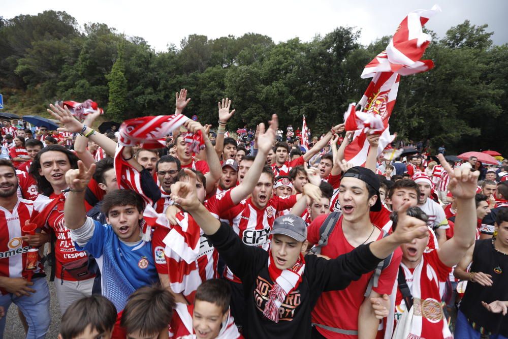 Rebuda històrica de l'afició del Girona FC a Montilivi