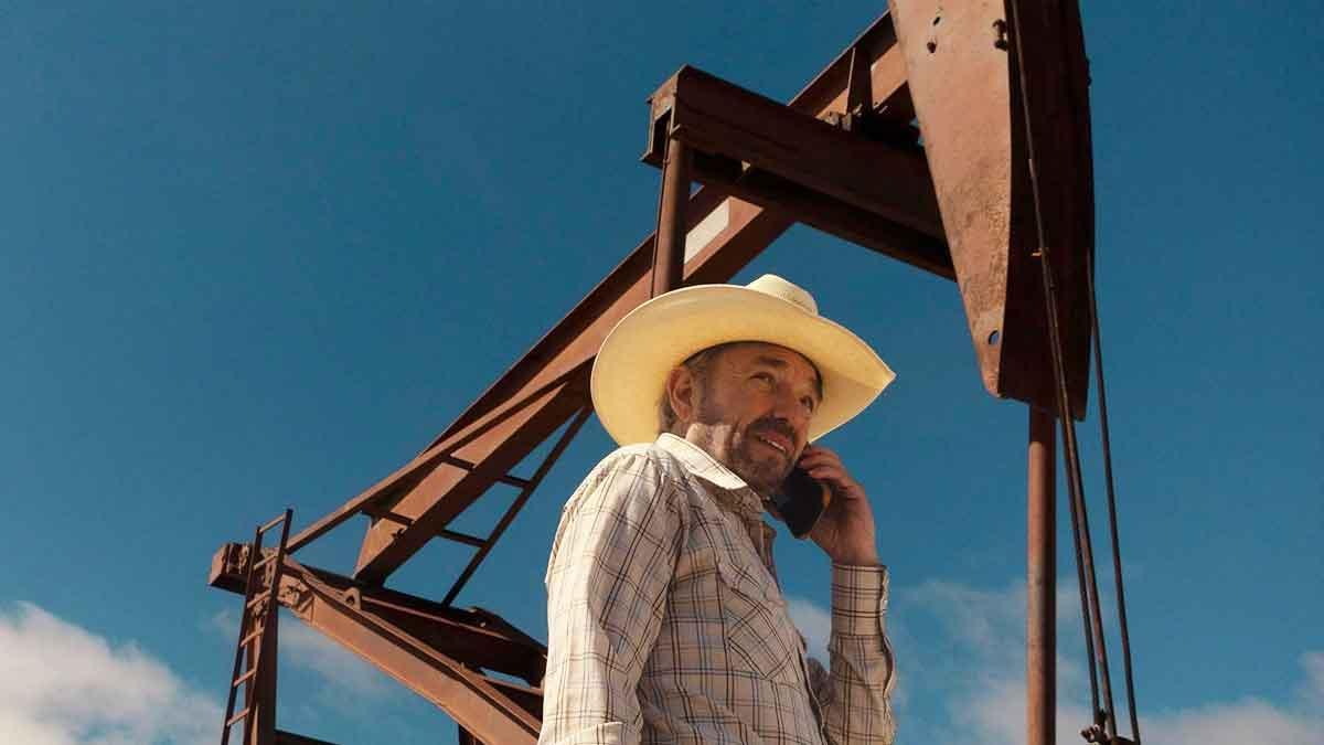 Un excelente Billy Bob Thornton interpreta al protagonista de ‘Landman: un negocio crudo’, del creador de ‘Yellowstone’.