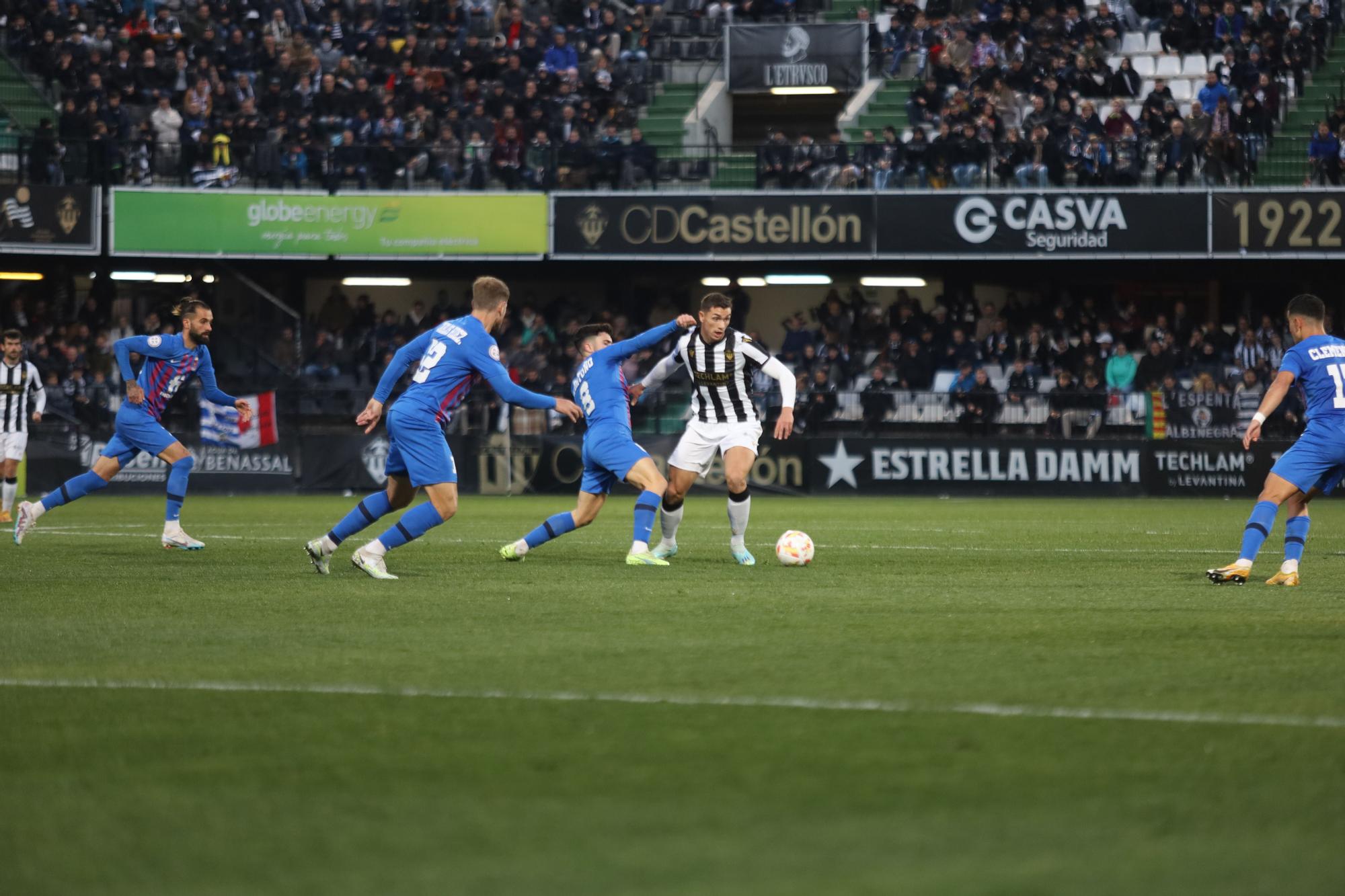 Galería | Así ha recibido la afición al Castellón antes de medirse al Eldense