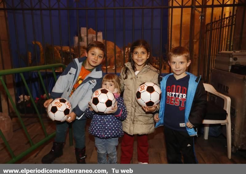 El Cartero Real recogió las ilusiones de los niños de Castellón