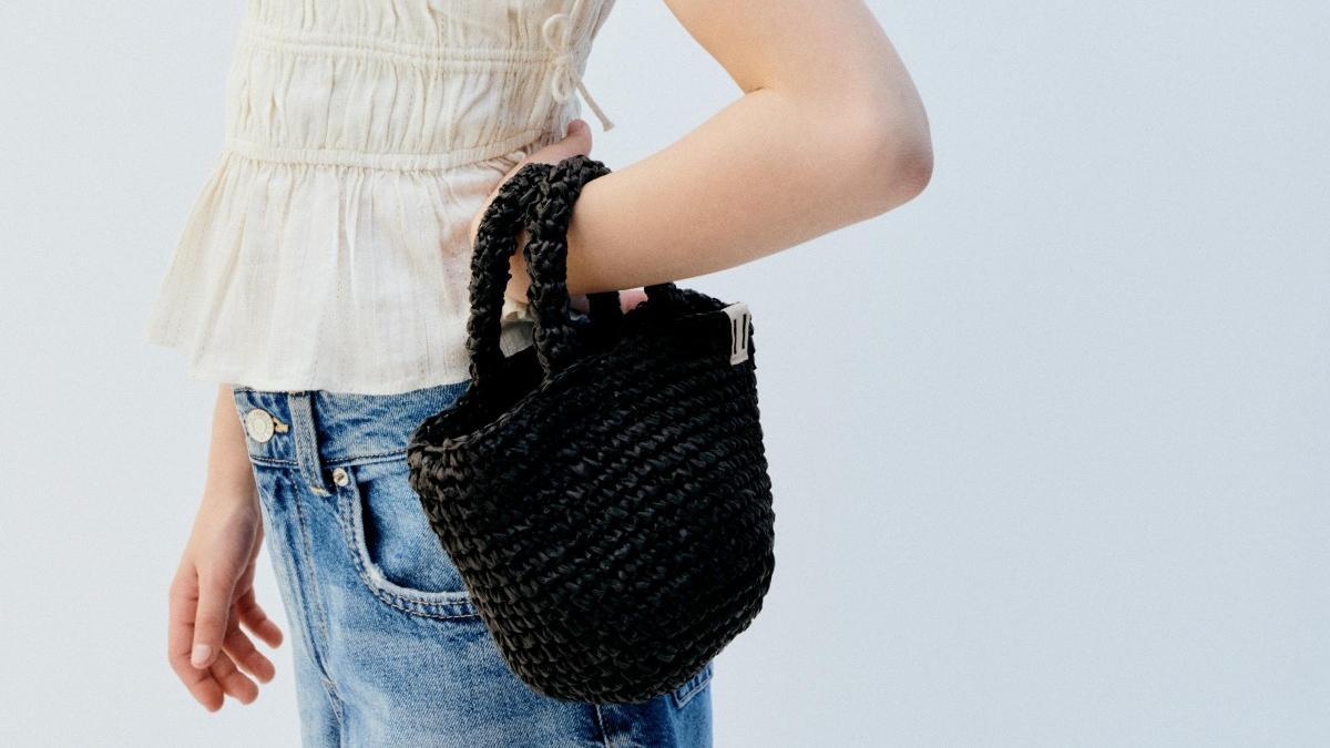 ¡Estamos en shock! Los bolsos de rafia más ideales del verano están en Zara Kids (y son más baratos)