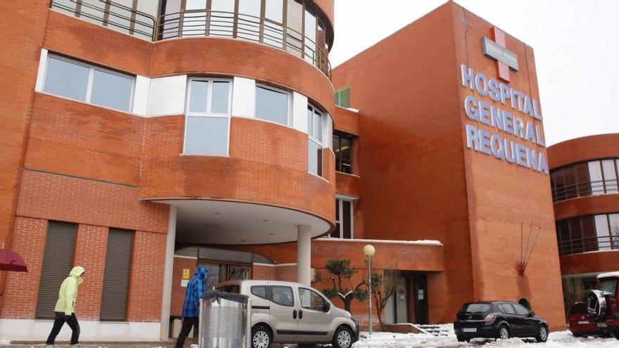 El Hospital de Requena cuenta con 26 sanitarios contagiados y 16 en cuarentena