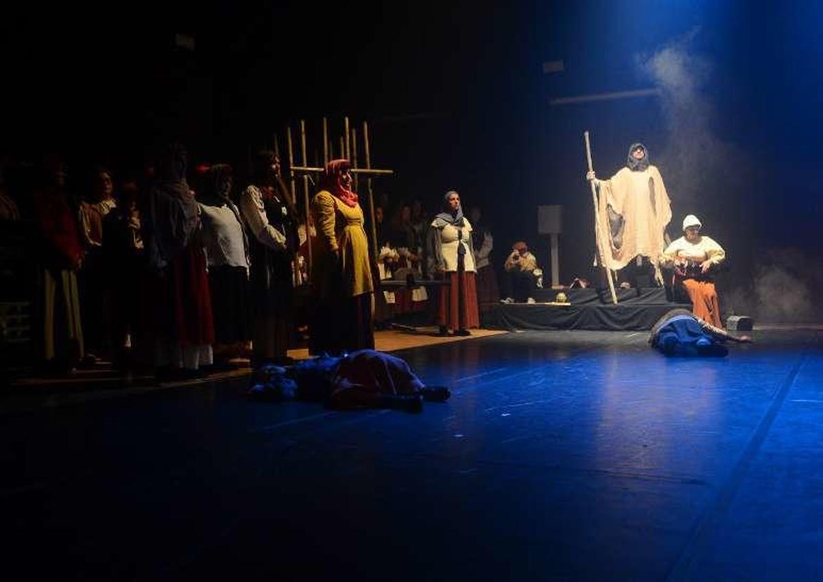 Los piratas siembran el caos en el Auditorio