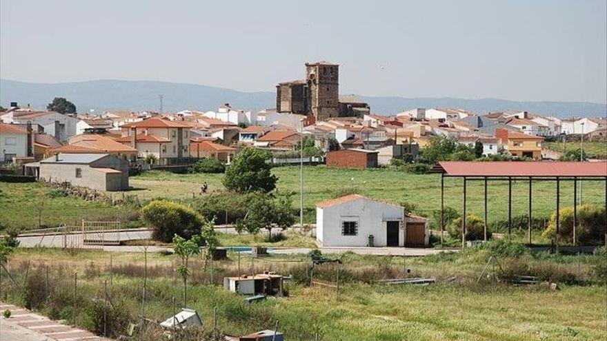 Panorámica del municipio cacereño de Almaraz, recién integrado en la mancomunidad.