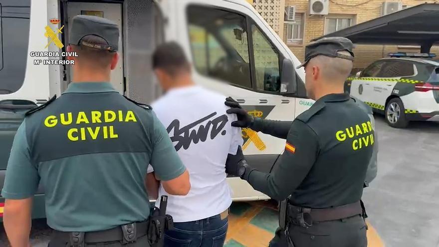 Cinco detenidos en la Vega Baja por robo con viole