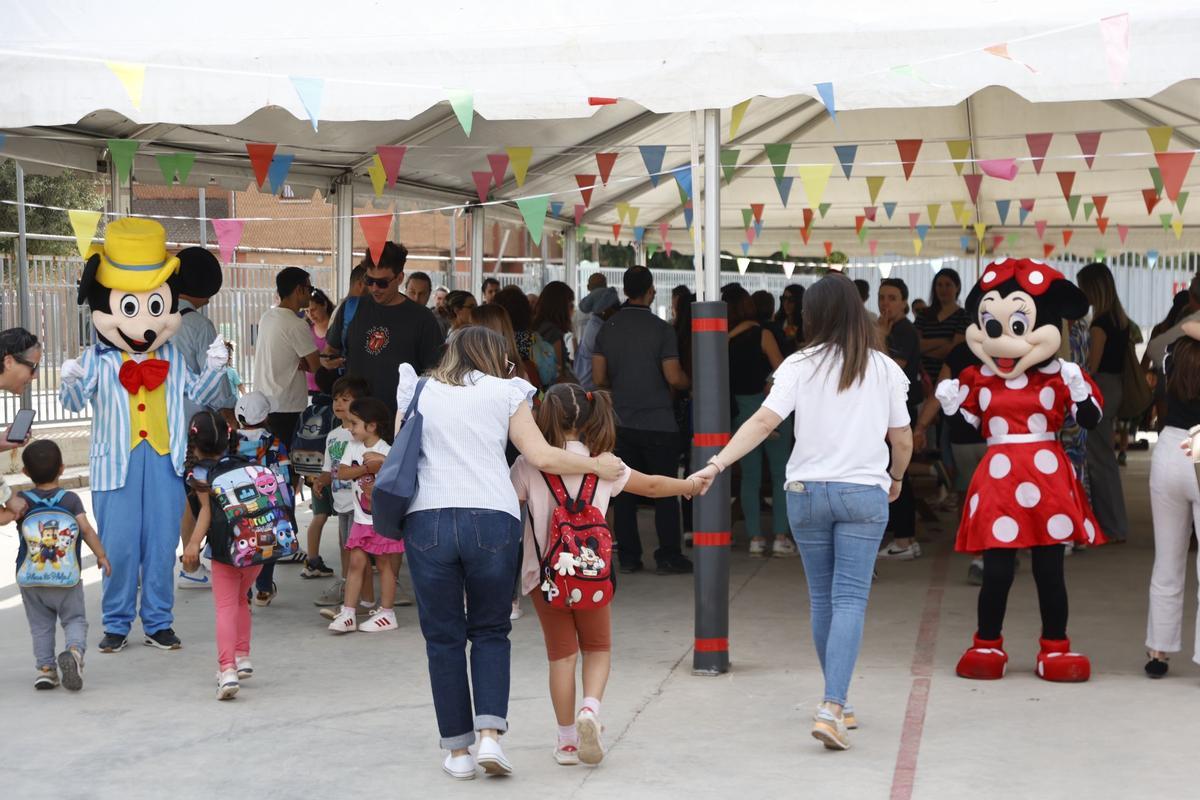 Entrada al CEIP l'Horta.