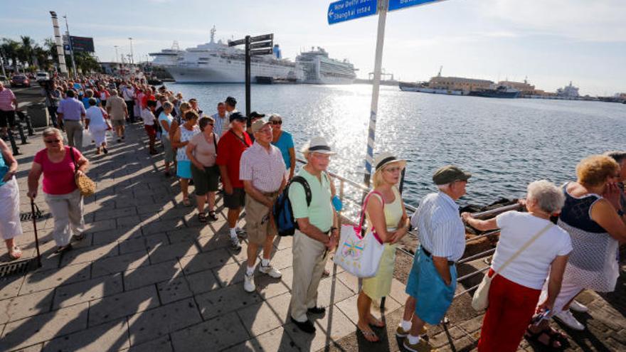 El Ayuntamiento solicita financiación europea para mejorar los destinos de cruceros en la Macaronesia