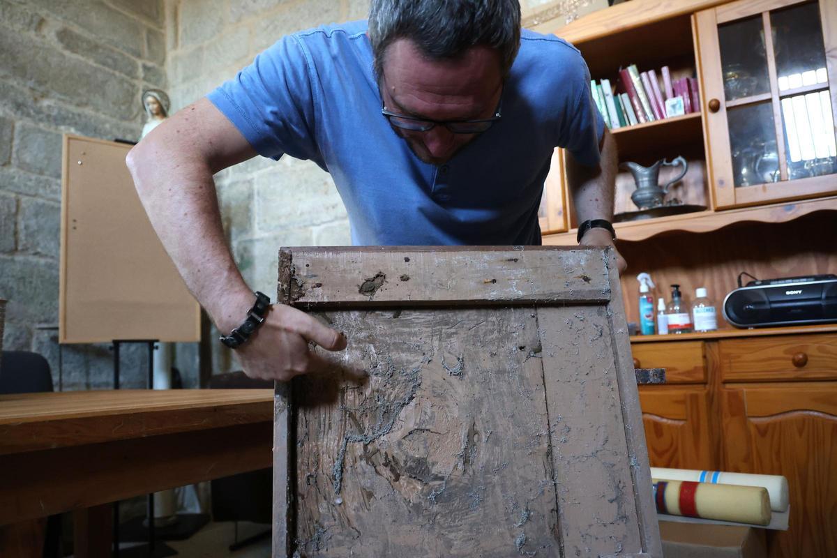 Así son las pinturas medievales descubiertas en la iglesia de Donas